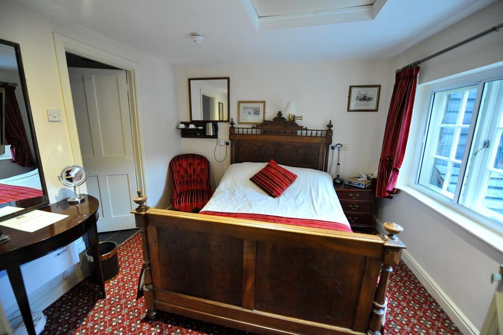 The Greyhound Coaching Inn Lutterworth Chambre photo